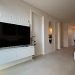 Marcel Cahen 5 Luxurious Home For Families Groups And Events